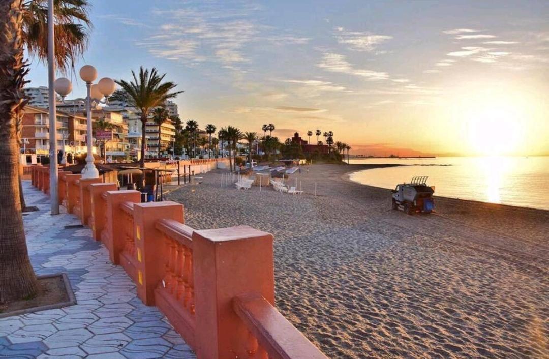 Benalbeach Casa KITO Dreams 1ª Línea Playa Benalmádena Exterior foto