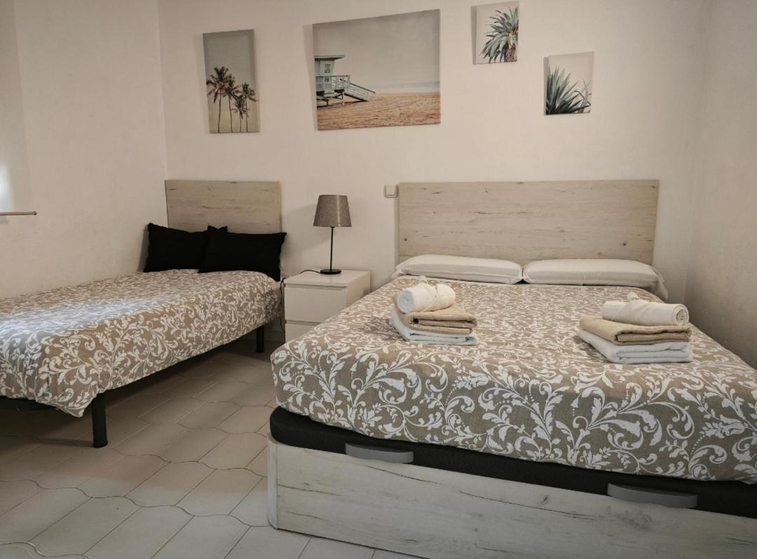 Benalbeach Casa KITO Dreams 1ª Línea Playa Benalmádena Exterior foto